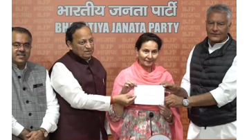 former-chief-minister-captain-amarinder-singh-s-wife-joins-bjp