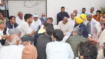 cm-shares-condolences-with-famil