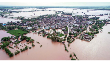 bihar-and-gujarat-get-flood-mone