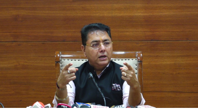 aman-arora-puts-eight-questions-