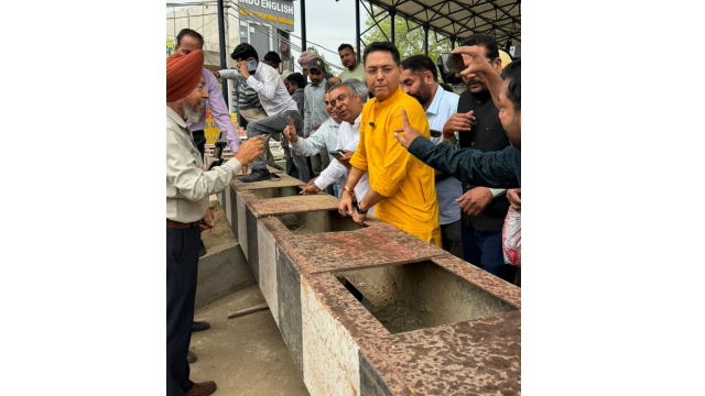 cabinet-minister-aman-arora-gave