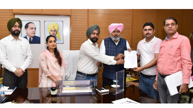 finance-minister-harpal-singh-ch