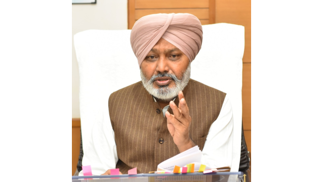 Punjab-taxation-department-crack